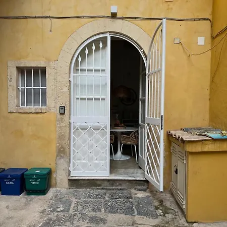 Apartment Ortigia_corte D'avolio *